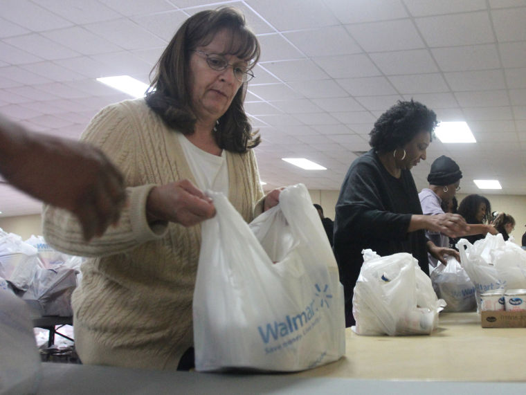 Copperas Cove Community Thanksgiving Basket Benefit